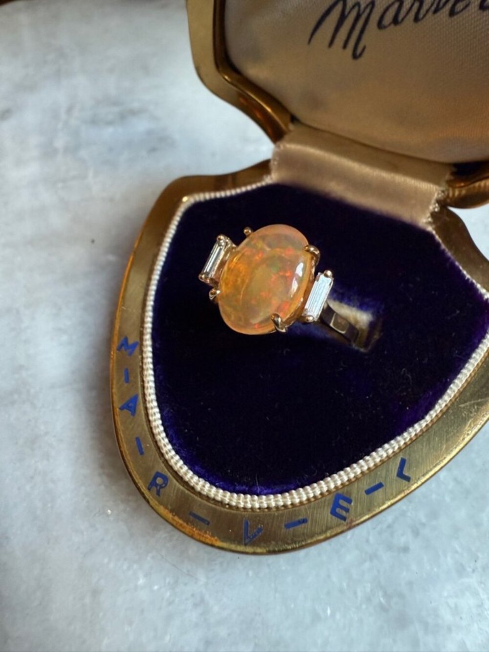 14k GOLD & OPAL Cabochon & Diamond Baguette Three-Stone Ring